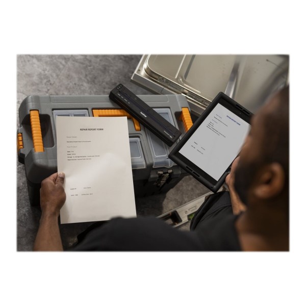 BROTHER PocketJet 8 PJ-822 tiskalnik, monokromatičen (črno-beli) z neposrednim termičnim tiskom za format A4, ločljivost 203x200 dpi, hitrost 13,5 ppm, povezava USB-C.