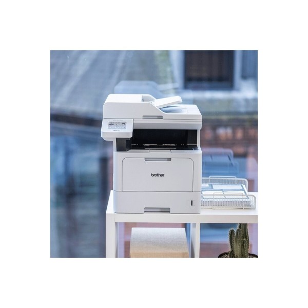 BROTHER MFC-L5710DW multifunkcijska črnobela laserska naprava (MFP), format A4 (210 x 297 mm), hitrost tiskanja do 48 strani/min, kapaciteta papirja 350 listov, povezljivost USB 2.0, USB 2.0 host, Gigabit LAN in Wi-Fi. BROTHER MFC-L5710DW multifunkcijska črnobela laserska naprava (MFP), format A4 (210 x 297 mm), hitrost tiskanja do 48 strani/min, kapaciteta papirja 350 listov, povezljivost USB 2.0, USB 2.0 host, Gigabit LAN in Wi-Fi.