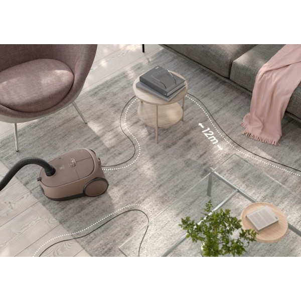 Sesalnik z vrečko Electrolux EB61C3WBL