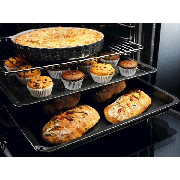 Vgradna pečica Electrolux EOD6P66X, piroliza + SteamBake Vgradna pečica Electrolux EOD6P66X, piroliza + SteamBake