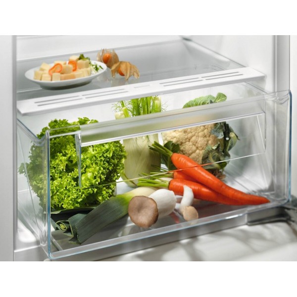 Vgr. hladilnik Electrolux LRB3AE12S, enovtani, brez zamrzovalnika