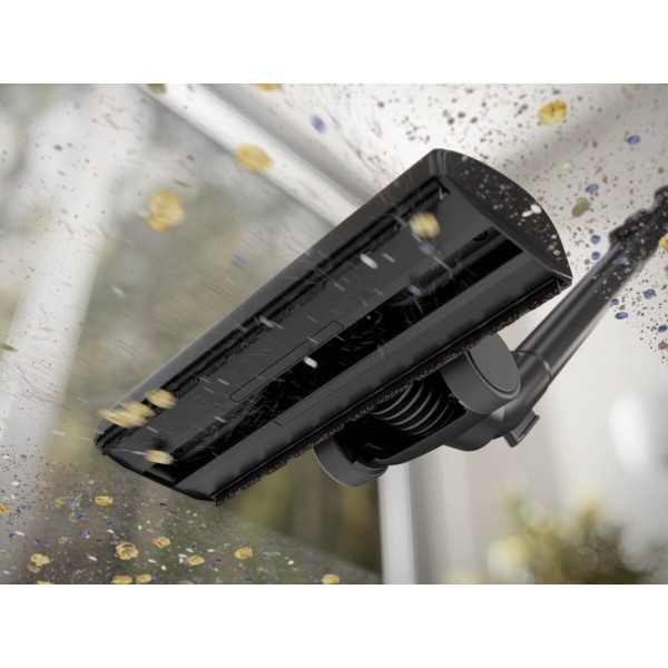 Sesalnik z vrečko Electrolux EB51C2GG