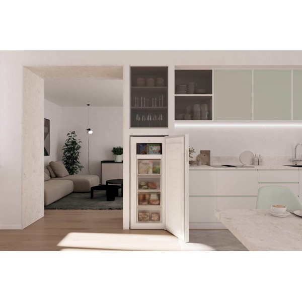 Zamrzovalna omara CANDY CNUQ2L513EW, 138 cm, 169 l