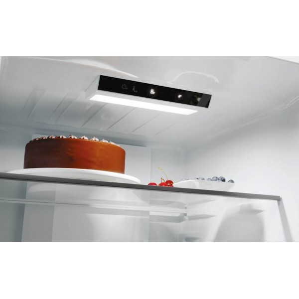 Hladilnik CANDY ECN2CQTEB186, 185 cm, E Hladilnik CANDY ECN2CQTEB186, 185 cm, E
