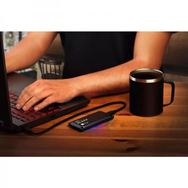SanDisk 1TB WD Black P40 Game Drive SSD NVMe USB 3.2 zunanji SSD disk SanDisk 1TB WD Black P40 Game Drive SSD NVMe USB 3.2 zunanji SSD disk