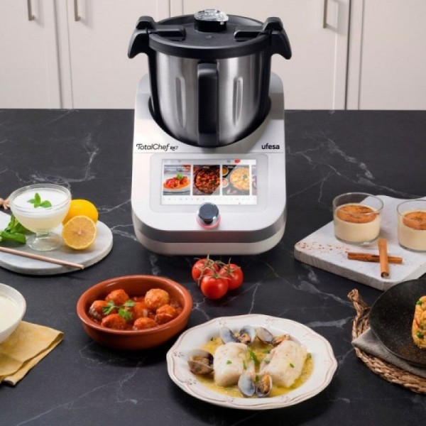 Ufesa večnamenski kuhinjski robot TotalChef RK7, 2000W