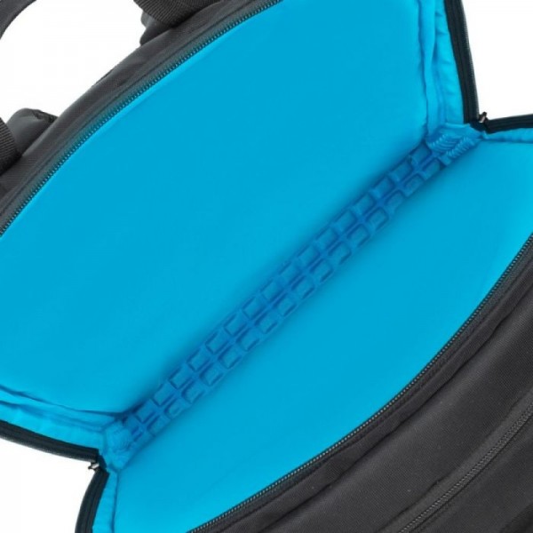 RivaCase nahrbtnik za prenosni računalnik 17.3 7569 Črn