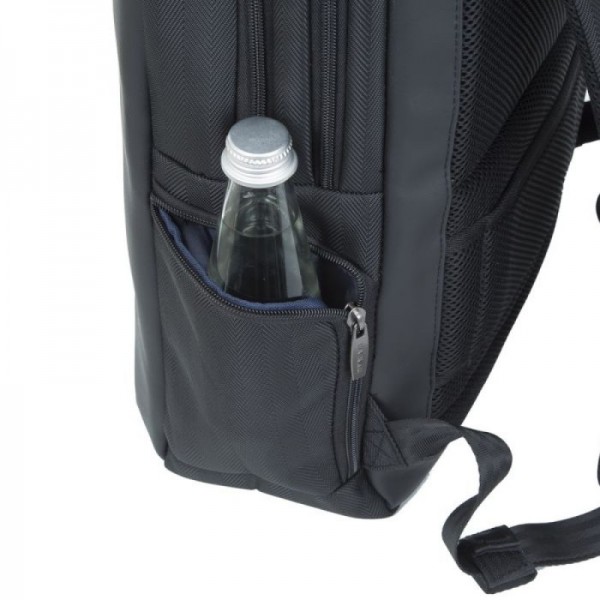 RivaCase črn nahrbtnik za prenosnik 15.6 8165 black