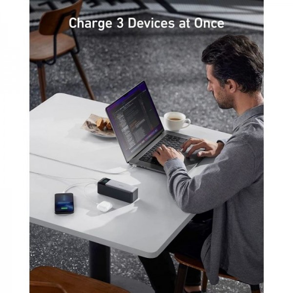 Anker prenosna baterija PowerCore 737 140W