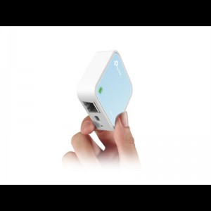 TP-LINK WR802N 300Mbps brezžični nano usmerjevalnik