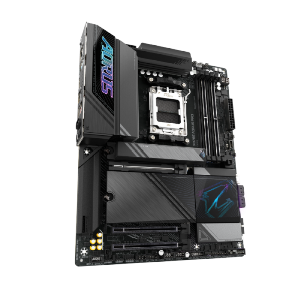 GIGABYTE X870E AORUS PRO, DDR5, SATA3, USB4, DP, 2.5GbE, WiFi 7, AM5 ATX