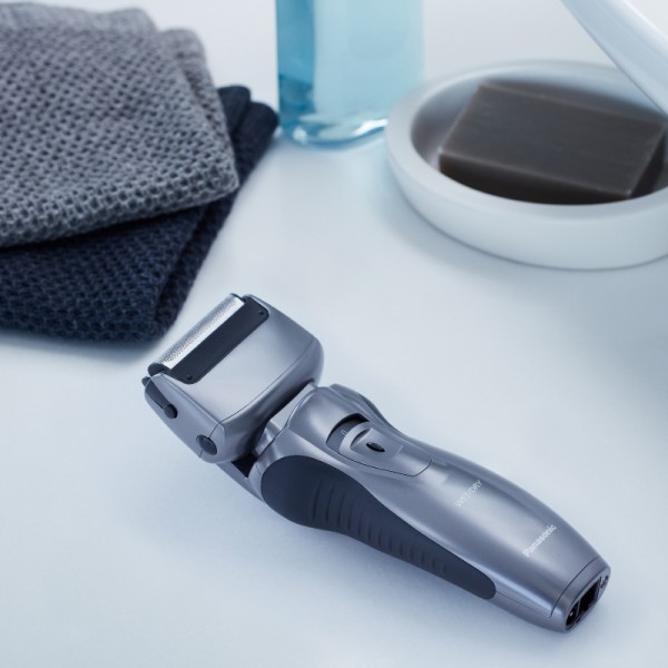 Panasonic brivnik ES-RW33-H503