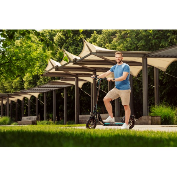 LAMAX elander električni skiro