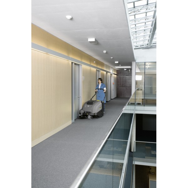 Karcher PROFI pometač KM 75/40 W Bp Pack 1.049-207.0