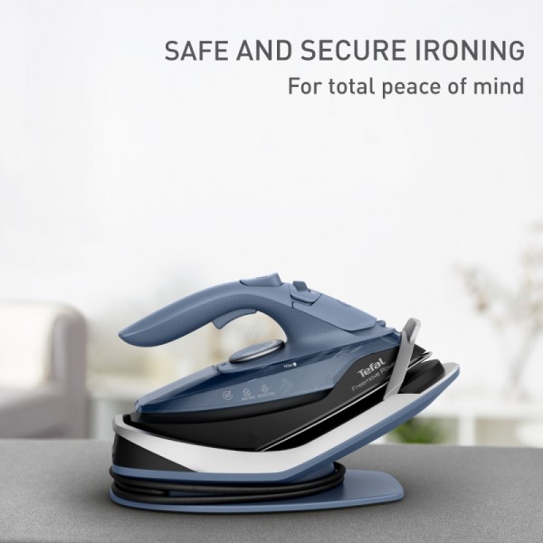 TEFAL brezžični likalnik FV6675E0 Freemove Power TEFAL brezžični likalnik FV6675E0 Freemove Power