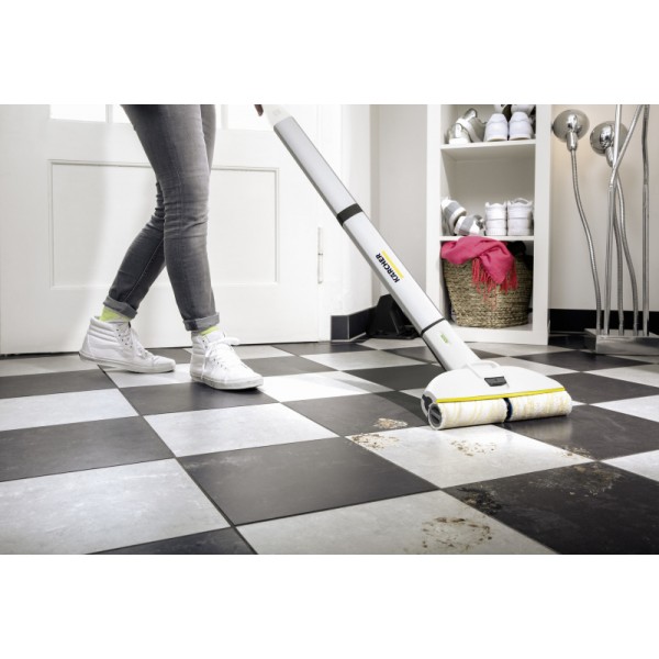 Karcher čistilec tal EWM 2 1.056-310.0