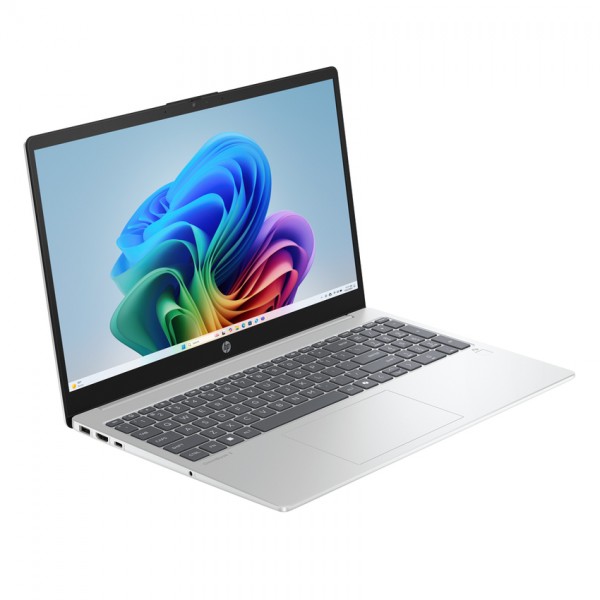Prenosnik HP OmniBook 3 NGAI 15-fn0004ne | Ryzen AI 5 330 - C8BN4EAR